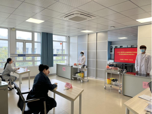 ���ŵ�����Ϸע����38�ʽ�