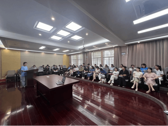 ���ŵ�����Ϸע����38�ʽ�