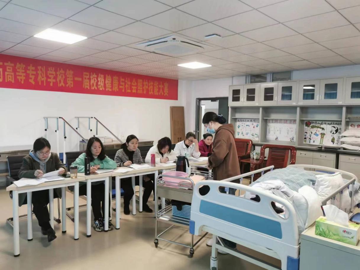 ���ŵ�����Ϸע����38�ʽ�